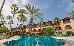 Club Tropical Beach Hotel